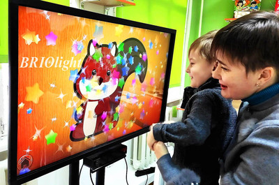 Детская интерактивная панель: особенности устройства