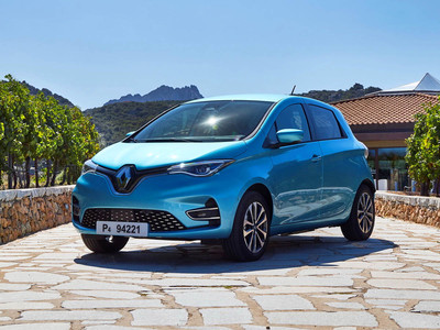 Renault достигает новых стандартов для электротехники, представляет весь обновленный модельный ряд