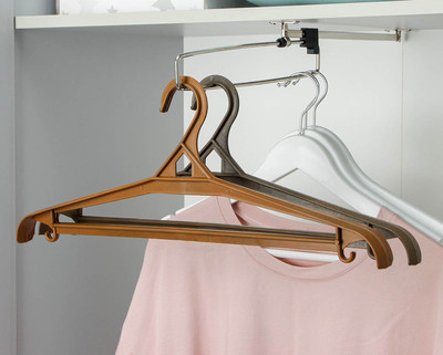 Прочитать публикацию «Сравнение цен на плечики для верхней одежды: как выбрать лучшее предложение» Сравнение цен на плечики для верхней одежды: как выбрать лучшее предложение