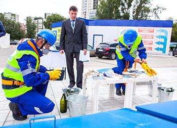 Газпром нефть наградила победителя акции
