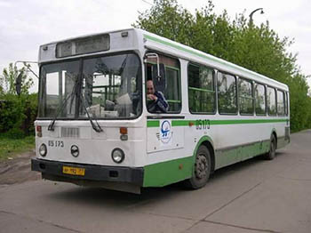 Два омских автобусных маршрута будут ходить чаще