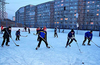 В Омске построят шесть современных хоккейных площадок и шесть мини-стадионов