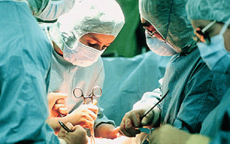 Омские ортопеды спасли молодой пациентке ногу, выполнив уникальную операцию