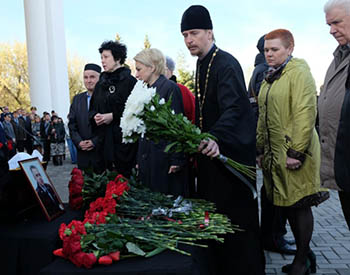 Убитых родителей полицейского Андрея Гошта похоронят в Омске