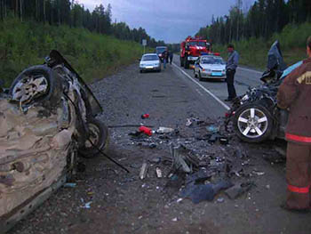 В Омске на Красном Пути столкнулись три автомобиля
