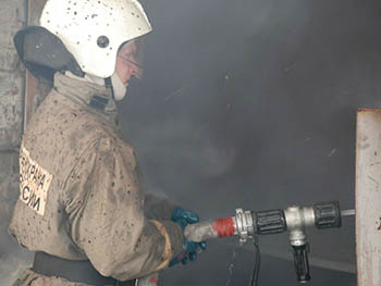 Во время пожара в Омском районе сгорел 57-летний мужчина