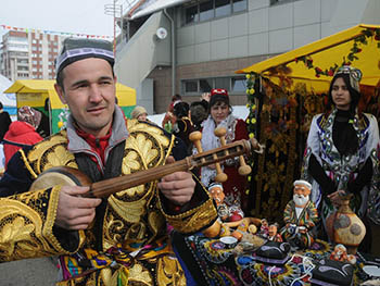 На второй общегородской Навруз в Омске ждут десять тысяч гостей