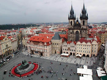 К Новому году Прага будет сиять!