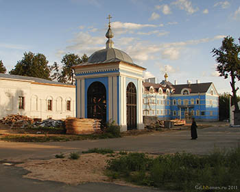 Здания Ивановского монастыря