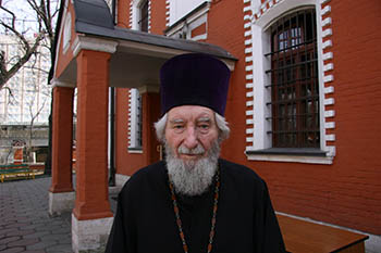 Священник Симеон Иванов