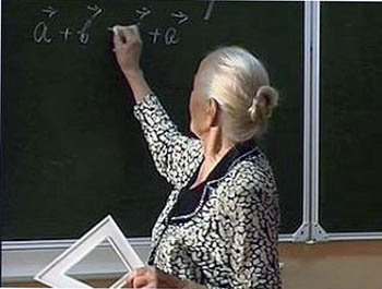 В Омской области работают 70 женщин в возрасте более 80 лет